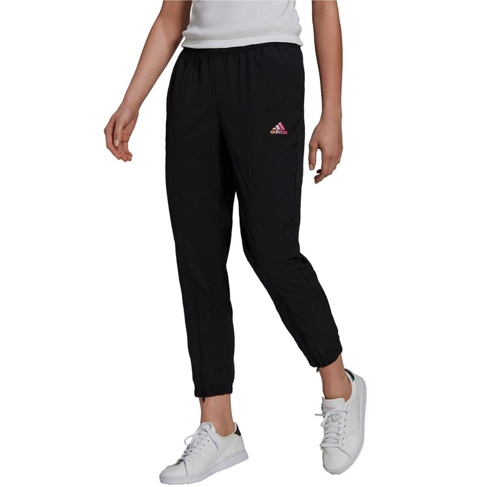 Adidas Women's Essentials Gradient Logo 7/8 Jogger Pants Size M New Without Tags